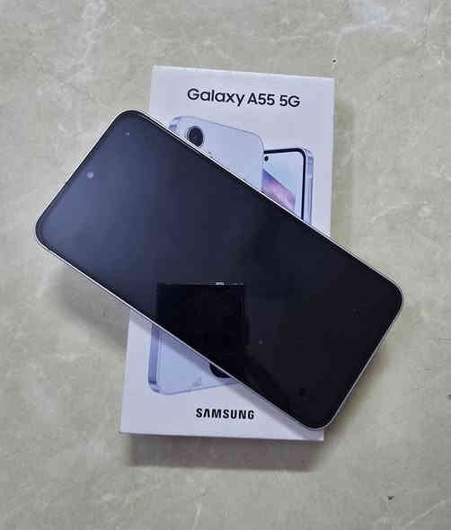 جهاز كلكسي A55  5G للبيع
ذاكرة 256  رام 8 جهاز جديد مستعمل شي بسيط مكفول من شخط وبعده ابضمان شركه العنوان بغداد مدينة الصدر السعر357 وبي مجال بسيط جدآ ولحد يكسر بلسعر رجائآ
***********
