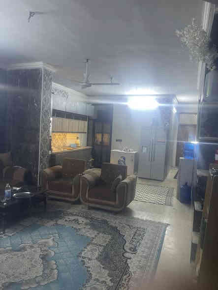 بيت للبيع البلديات الصحفيين  طابو صرف المساحه ١٠٠ متر.  مستعجل عالبيع والسعر مناسب  الكاونتر من ضمن البيت والسبالت. للاستفسار الاتصال على الرقم ***********
