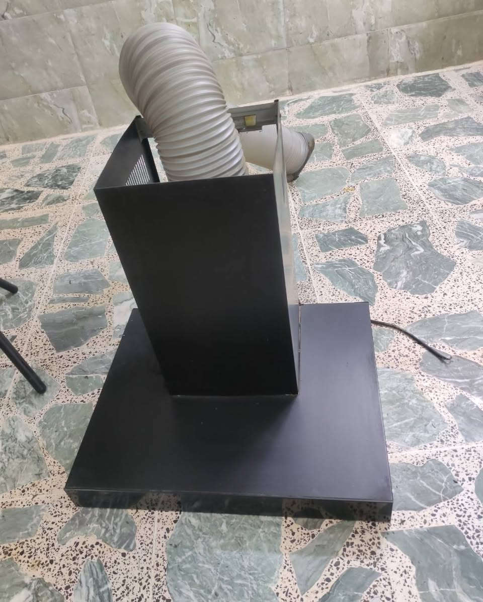 -طباخ ٤ عيون شغال بحاله جيده جداً قطعه كامله ٢ صينيه + شوايه
-ساحبة طباخ نوعية TCL
قياسها ٥٠×٦٠  استعمال قليل بحالة جيده 
-ميز استاند تلفزيون بحاله جيده طوله متر بيبانه هيدروليك
العنوان بغداد الكرخ بغداد, العراق


**إذا كنت صاحب هذا الإعلان وتريد حذفه لأي سبب، رجاءا أرسل رسالة إلى الدعم الفني**