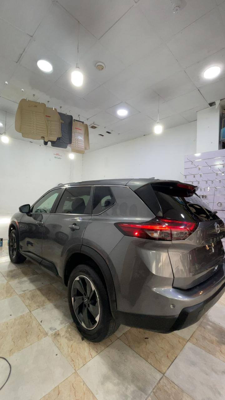 نيسان روج2024 SV AWD
ضرر.بدون سبوغ بدون دواخل 

ارباكات بلادی شريكه

رقم شاصي موجود بل منشوره

[hidden information] اتصل . واتساب
***********
سعر 147 ورقه مجال بسيط

38 الف ماشي

مواصفات SV

شاشه كبير

كاميره

بصمه

بابين بصمه

بريك بصمه

تشغيل ان بعد

حساس

رادار

كوشن هيتر

فورويل 4X4

سندوق كاربايي

تبريد مركزي

ويل كب كروم

تحديت سرعه

تحكمات ستيرن

حجركزوز بيلادي

بعد هواي مواصفات
