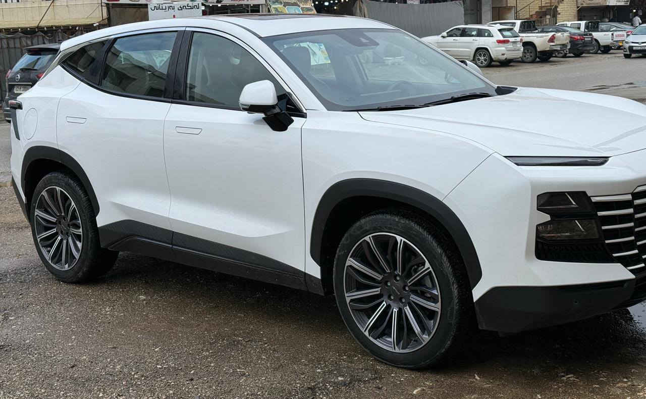 جیتۆر داشینگ  2024 مەکینە ١،٦ ی تۆڕبۆ 
سفری شەریکەی هالم زەمان کلین تایتل 
تەنها ٣٤،٠٠٠km ڕۆشتووە
مواصەفات فوول 
( سەقف پانۆراما ، ڕاداری ٣٦٠ ، 
کامێرای ٣٦٠ ، سنوق جەگ ، 
تەحدید سورعە ، خەتی جادە ، 
شاشە گەوەرە ، کوشن سارد و گەرم ، 

سعر لە کۆمێنت داوابکە ڕاستەخۆ بۆت دیت 📩 

کوشن کارەبای و خەزن ، شەغال ،
 وە زۆر مواصەفاتی تر....)

ژمارەی خاوەنەکەی 
***********
***********
