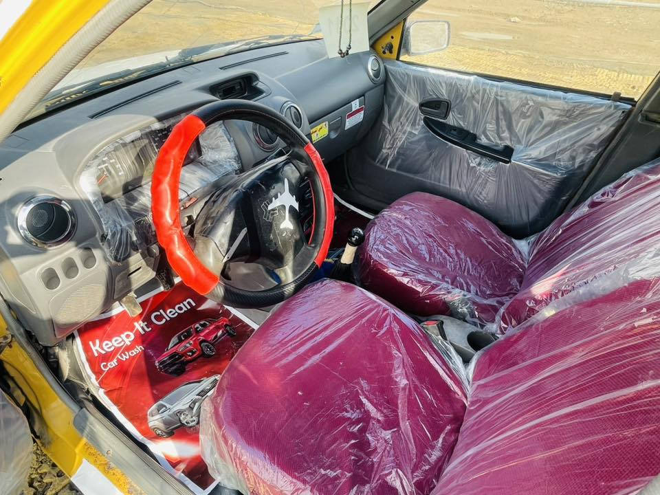 السلام عليكم
للبيع سايبه 2011
السياره احله من الصور
مصفره هيه وغرامه 
رقم انكليزي
سنويه ل 29
كير مكينه مكفولات 
شواصي بيهن فطر بصيط
السياره مكفوبه من الضربه والصبغ
كهربايات كلهة شغاله
تايرات جدد
السعر 27 وبيهة مجال بصيط
العنوان بغداد يم الصيطره مال النهروان
الستفسار***********
