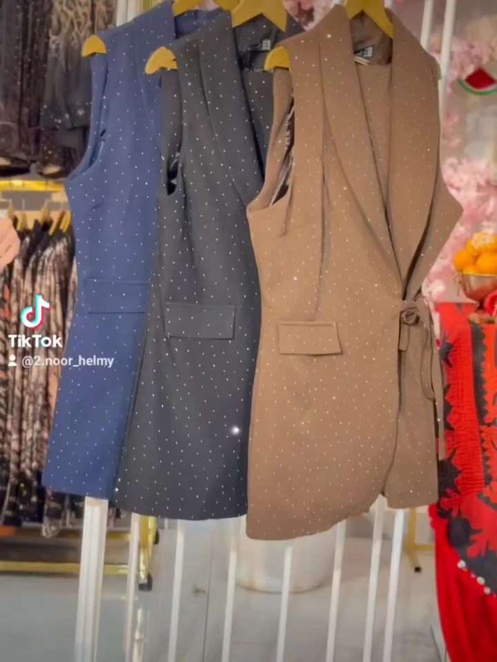 جديد وحصري ❤️‍🔥
موديل نزاكة وجمال وأناقة ☺️

توفر للأنيقات 💃🤭

(يلگ)صيفي خامة ناعم نازك القماش أصلي درجة أولى بداعة الفصال يجنن باللبس والقماش الروعة 🤭♥️♥️

القياسات : 38 40 42 44 46 .💯✅

🚘 يوجد خدمة توصيل لجميع محافظات العراق  🚘

سارعي بالحجز
#العنوان جلولاء_سوق المسگف


**إذا كنت صاحب هذا الإعلان وتريد حذفه لأي سبب، رجاءا أرسل رسالة إلى الدعم الفني**