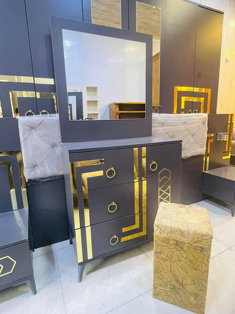 غرفة. تركي نضام ابواب. لون. مميز. ٦قطع. فول نضافة. ٥٥٠بس واصل. كول مناطق بغداد


**إذا كنت صاحب هذا الإعلان وتريد حذفه لأي سبب، رجاءا أرسل رسالة إلى الدعم الفني**