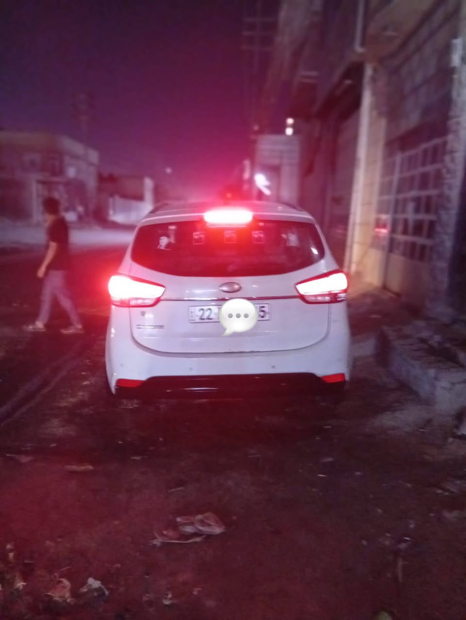 السلام عليكم كيا كارينز خليجي موديل 2014 السعر 110$ وبيه مجال فول مواصفات لايت دوار اشاره بل مري شفط مكينه 2000 دوش وكير خير من الله تبريد قطعتين تتفئه ويل كب حساس خلفي اربعه دسكات شفتات بل ستيرن مكانه النجف 
***********
مكلف بل نشر
