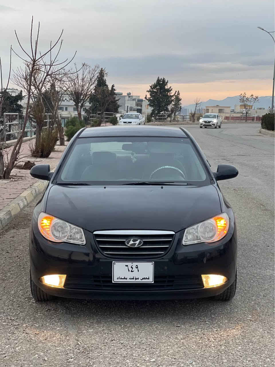 ئاڤانتی ٢٠٠٧ سەیارەکە زۆر تازە ماوەتەوە کوشن هیتەر ٤ تایەو ویلی لۆک لۆکی لەسەرە شوێن بڕاوەکەی دوراوەتەوە کامل تەقە و ڕەقە و گێڕ و مەکینە و کارەبای و تەبریدی گەرم و سارد بەشەرتی فیتەر هەموو گیانی لەسەر بیلادی ماوەتەوە
شوێن سلێمانی
*********** السليمانية, العراق
