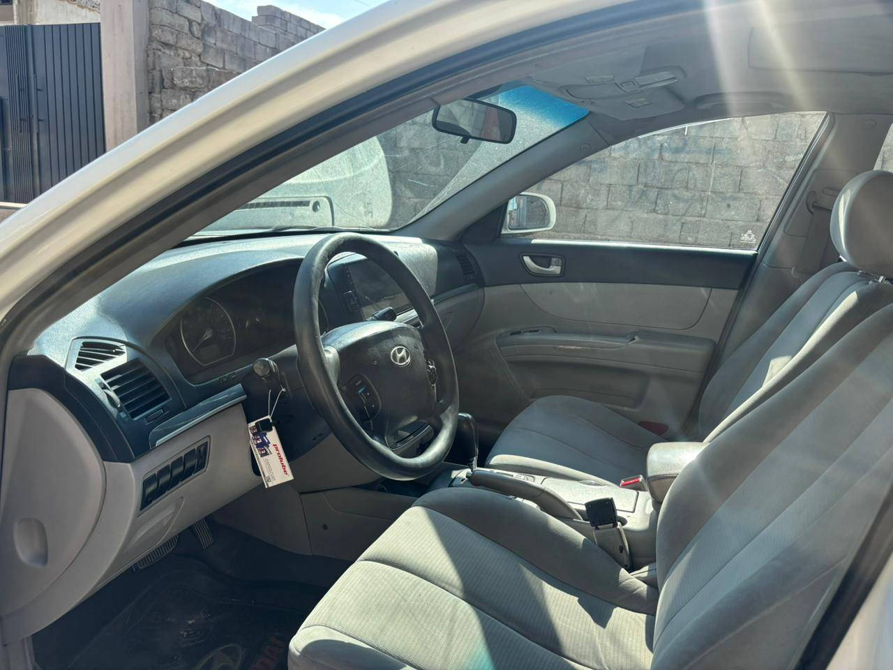 سوناتا للبيع موديل 2008  رقم دهوك جديد بسمي  محرك 2400  جاملق وبوند بدون دواخل سياره مال جناي  
السعر 100
رقم الهاتف ***********
عنوان موصل الايسر
