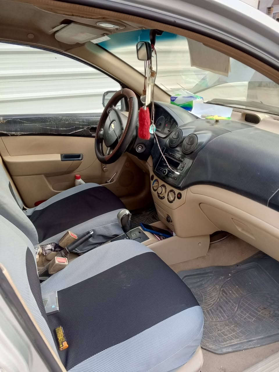 سلام عليكم مكلف بالنشر
افيو موديل 13 محرك 1600 كير محرك مكفولات 

تخم تايرات جدد حداديه جديدة 

رقم واسط مشرع وطني 

مكانهة نجف 

سعر 63 

تبريد عوزة فقط كمبريسر

للاستفسار اكثر *********** وات ساب 

خاص موجود
