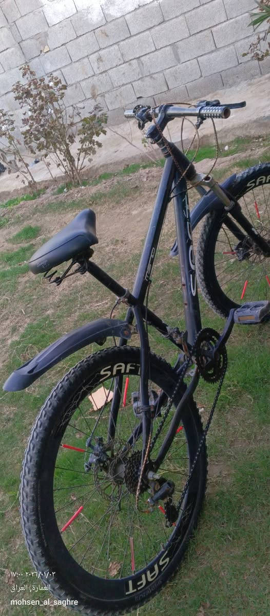 للبيع: بايسكل جبلي (ياباني) SAFT – حجم 26 إنج
مواصفات 

حجم 26

إطار قوي ومتين 26 إنج

هيكل معدني أسود أنيق

عجلتين مع كفرات بحالة جيدة (مضاد للانزلاق)

فرامل أمامية

ممتاز للطرقات والسوق والتمشية

مستخدم بحالة نظيفة وجاهز للركوب فوراً

نضيف كلشي شغال

السعر 115 وبي مجال قليل 

متوفر واتساب فقط 

***********
