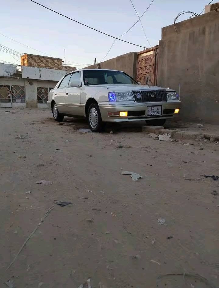سلام عليكم سياره لبيع مكينه 3000 كفاله عامه مكان النجف ابو صخير الرقم ***********
