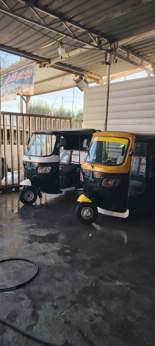 وصول وجبة تكاتك للبيع نوع
تي في اس وبجاج اوراق وارقام بمختلف الموديلات من  ال18الى22عنواني حله الحمزه الغربي شارع 60معرض الأنوار مجاور مكتب رئس الخيمه  اشراي يتصل عرقم ***********
