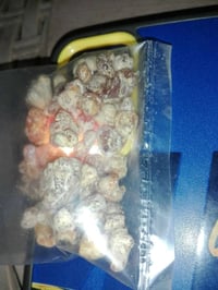 كهرمان خام • للبيع