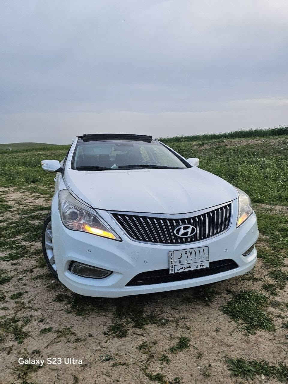 السلام عليكم
ازيرا ٢٠١٤
فول موصفات
بصمة
بونوراما 
حساسات خلفيه واماميه
كاميرا خلفيه
كشن جلد
كشن حار
السياره جاهزه
كلشي ماتصرف عليها
رقم الماني نينوى
عنوان السياره موصل
السعر 140 وبيها مجال بسيط 
***********
