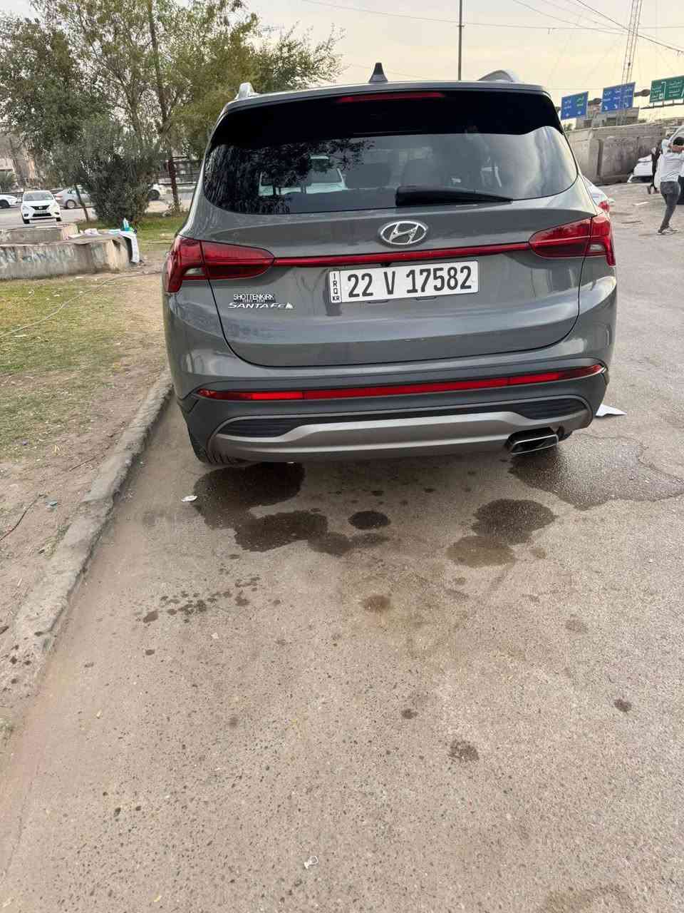 السلام عليكم رمضان مبارك سنتافي موديل 23 تحويل مباشر رقم اربيل محرك 2500 السياره فول بدون ايرباك ماشيه 94 الف
مكان السياره بغداد الكرخ الغزاليه
الاتصال على الاخ ابو زوبع
بي واتساب*********** 
السياره اكلين بدون اي صبغ
السعر 225$
ملاحظه صور الحادث بالمنشر
