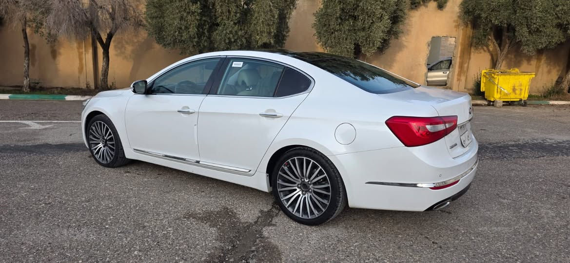 كادينزا 2014 🔺
فول vip داخل ملكي
كلين مابيها قطره صبغ
ماشيه 200 كم 
رقم اربيل
مكان السيارة الموصل
سعرها 156 وبيها مجال
بيع او مراوس
***********
