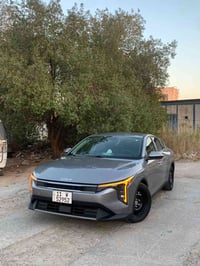 كيا K4 LX • ٢٠٢٥ • ٨٠٠٠ ميل