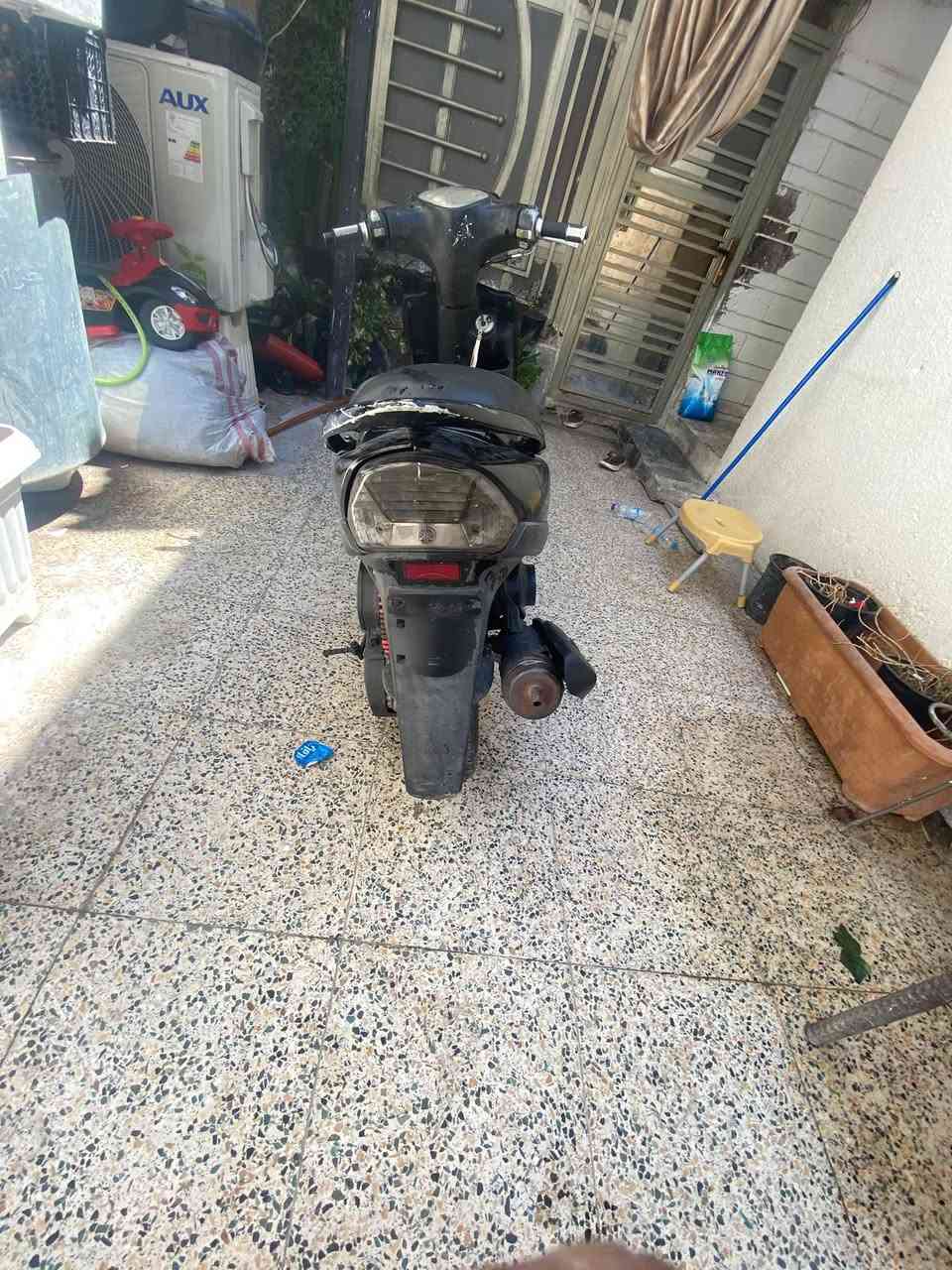 ماكس عدله كله شغاله بس لدكمه مال هورن ويراد ترتيب قليل مكاني بغداد شارع فلسطين لسعر 450وبيه مجال بسيط رقم ***********
