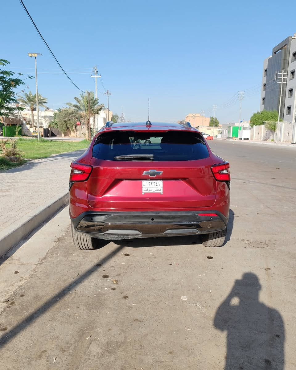 شوفرليت تراكس 2024 اكتف للبيع
الحادث مثل ما موضح بالصور
السيارة مصلحة وجاهزة بدون رقم
المواصفات فوول عدا الفتحة
السعر نهائي  بـــ ١٣٣$ بدون رقم 
للأستفسار التواصل :-
***********
او زيارة مكتب الشارقة لأستيراد السيارات الوارد الأمريكي
العنوان (كربلاء-ملحق التعاون - بداية شارع الملعب الدولي)
