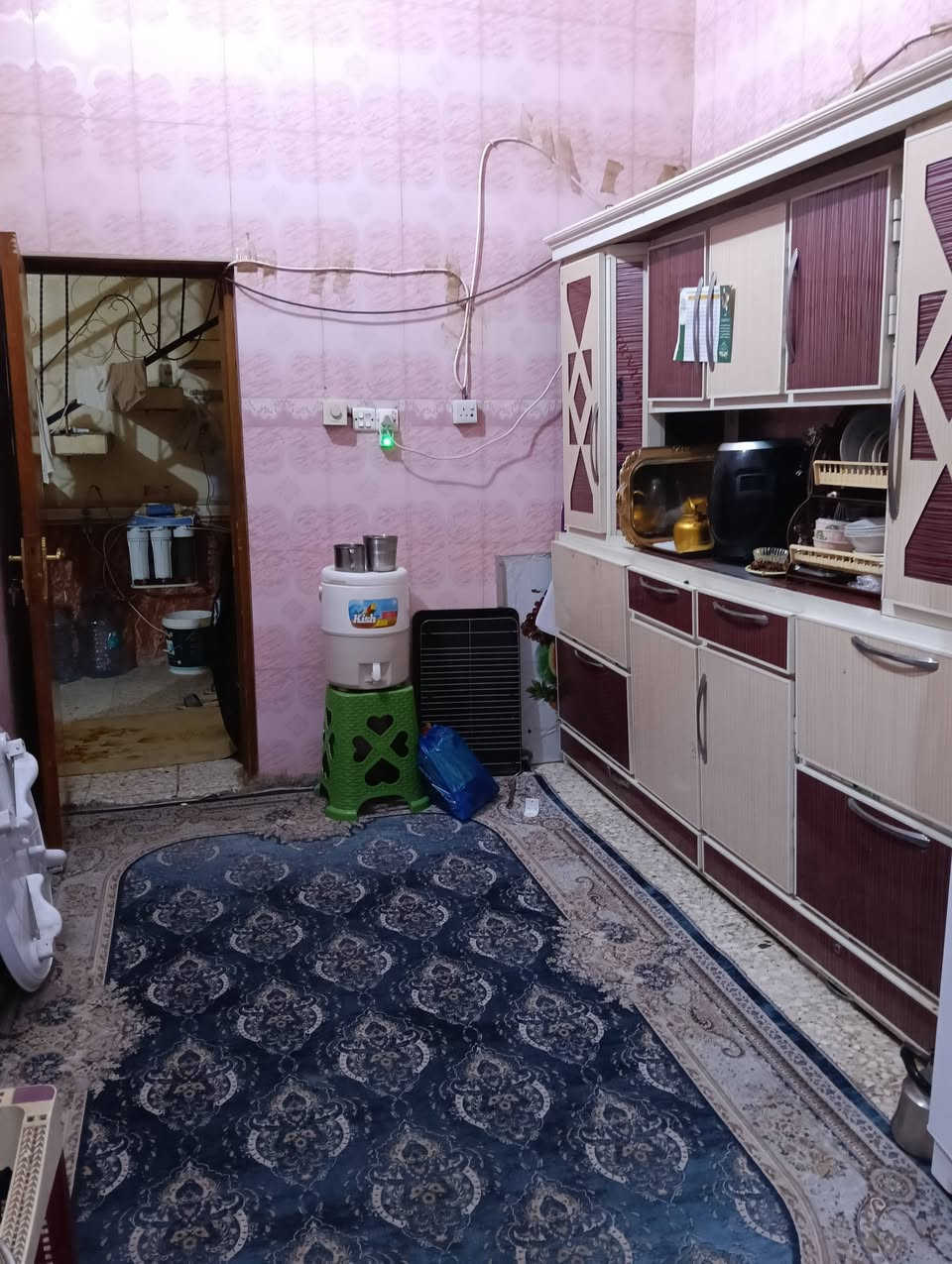 سلام عليكم
بيت 100 متر طابقين
حي اور الثانيه 
الارضي غرفه 4*4
ديوانيه 5*4
صاله 7*3,5
مطبخ حار + مطبخ بارد
صحيات داخليه+ صحيات خارجية
منور خلفي + منور ومخزن امامي 
طارمه 
الطابق الثاني 
غرفه 5*4
غرفه4*4
غرفه 3*4
منور + صحيات 
بيتونه + سطح 
البيت اعكاده بناء حديث
الاستفسار الاتصال 
***********
