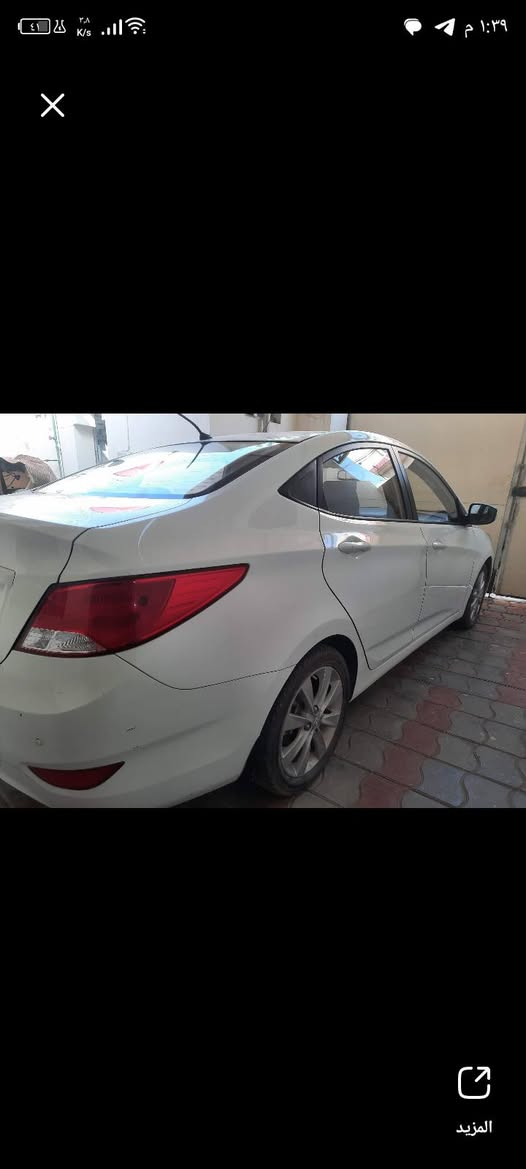 السلام عليكم 
اكسنت للبيع موديل ٢٠١٦ محرك ١٤٠٠ السياره كفالة عدا المؤشر 
السياره بأسمي مداور ثاني يوم سنويه لل ٢٩   تخم تاير السعر ٩٤ وبيها مجال 
مكانها نجف للاستفسار ***********
