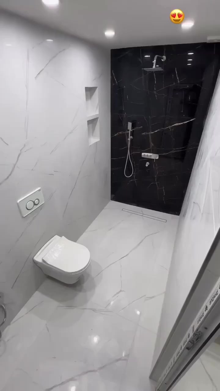 تعبت من حمامك وتريد تغيره جذريا يمنه الحل 
عندك رضيه تغير أو كامل 
العمل فقط بغداد 
***********
