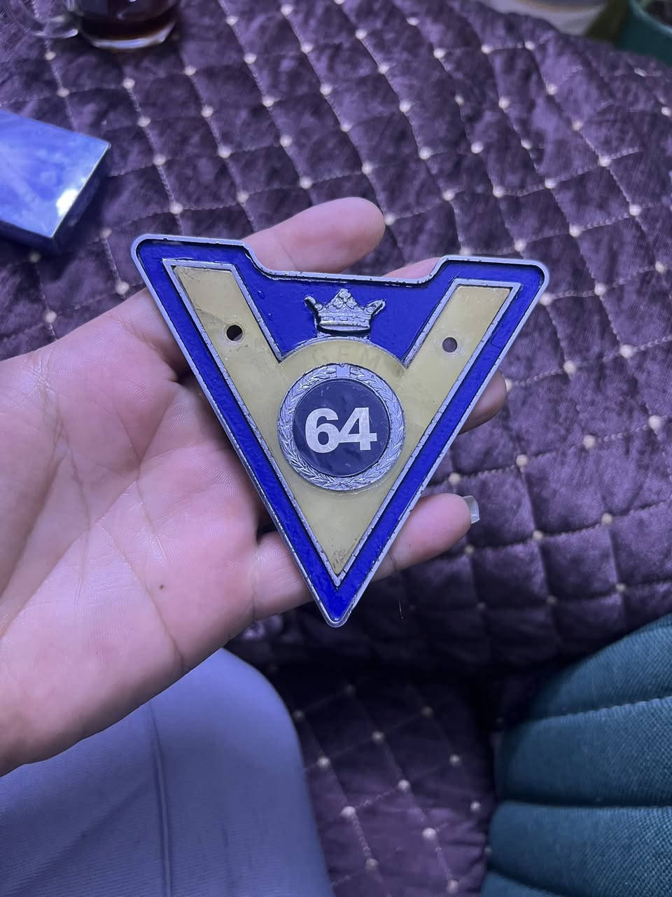 السلام عليكم باج 
ومرايه 
مكاني الشعب 
***********
