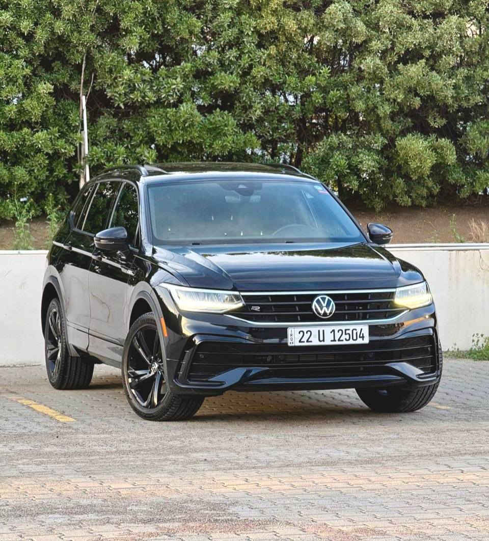 تيكوان SE - R.line بلاك ايدشن
2023
بانوراما 
3 مقعد 
شاشه إلكترونيه وجبيره
محرك 2.0 توربو 
تحكمات وتبريد لمس وقطعتين 
رادارات إماميه وجانبيه 
وايرلس شحن 
كشنات جلد وتدفئه وكهربائي 
ماشيه 30 الف مايل 
فول سيرفس وادامه استخدام شخصي
طخم تايرات جديد
رقم اربيل سنويه جديده لحد 2023
بجم كبس بدون بدون ايركاك حتى ايرباك برده ماطاك كله شركه ودعاميات بشرط 
الضرر باب خلفي جهة السكن فقط 
السعر 218 وبي مجال بسيط 
العنوان اربيل 
***********
*********** أربيل, العراق
