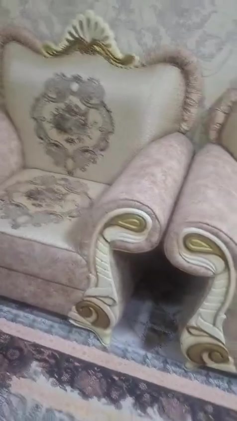 قنفات مستعملة للبيع
البصرة معقل ***********
