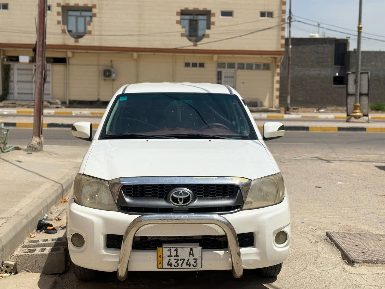 ٢٠٠٩ للبيع سياره جاهزه كير مكينه شاصي تبريد كفاله 

بيها ٣ قطع تبديل جاملغات ثنين وبنيد مكان السياره 
الصويره سعر ١٣٠ 

*********** :  ***********
