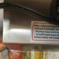 استعمال قليل • شبه جديدة