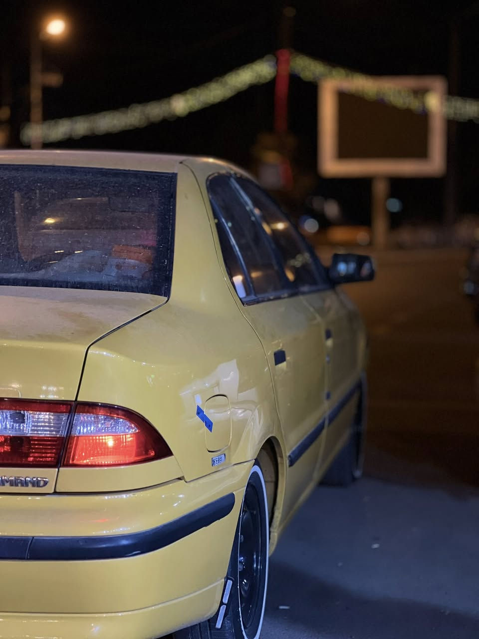 سلام عليكم عندي سمند موديل 2011 ￼￼ كير محرك شرط بدون ضرر مشروع وطني رقم إنجليزي السيارة مكفول ￼عام ￼***********￼
