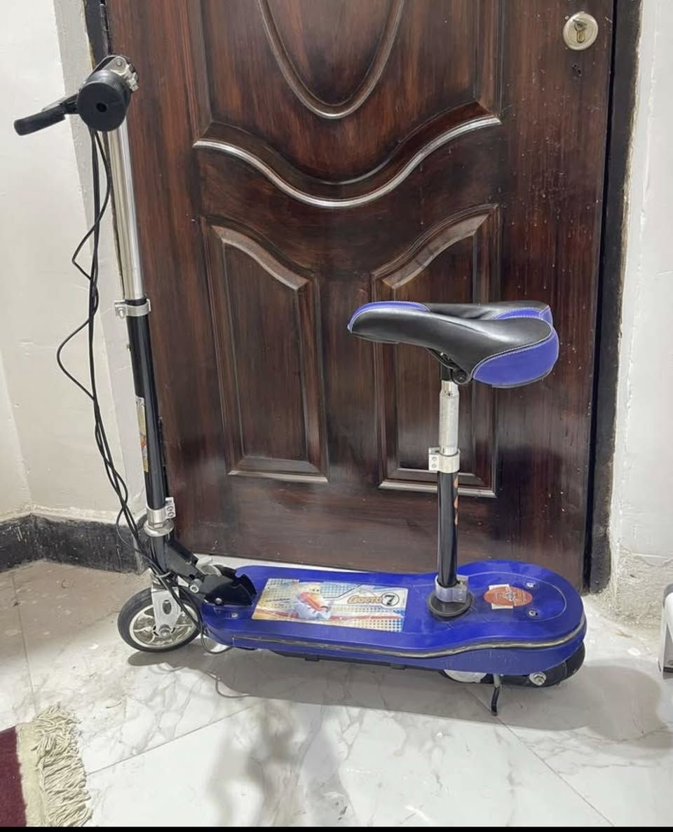 سكوتر شحن من عمر ١٢ سنه لحد عمر ١٧ سنه يتحمل لحد وزن ٥٠ كيلو الجهاز بطاريه جديد وشغال وكامل السعر ١٠٠ الف للحجز خاص 

يوجد توصل لكل المحافضات


**إذا كنت صاحب هذا الإعلان وتريد حذفه لأي سبب، رجاءا أرسل رسالة إلى الدعم الفني**