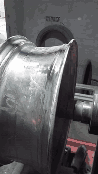 بطرق فنيه وعمليه تعديل كافة اويالات السيارات الحديثه والقديمه موقع العمل سامراء خلف الحي الصناعي ميزانية العزاوي الحديثه مقابل شارع 50 رقم الجوال ***********
