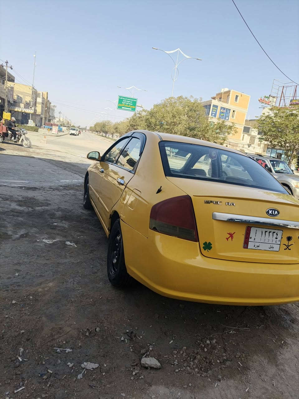 السلام عليكم  كيا سبكتره للبيع ٢٠٠٩ أمريكيه حادثهه جاملغ امامي بدون دواخل   كير مكينه كفاله مكاني كربلاء
السعر : 78وبيه مجال قليل 
الرقم***********
