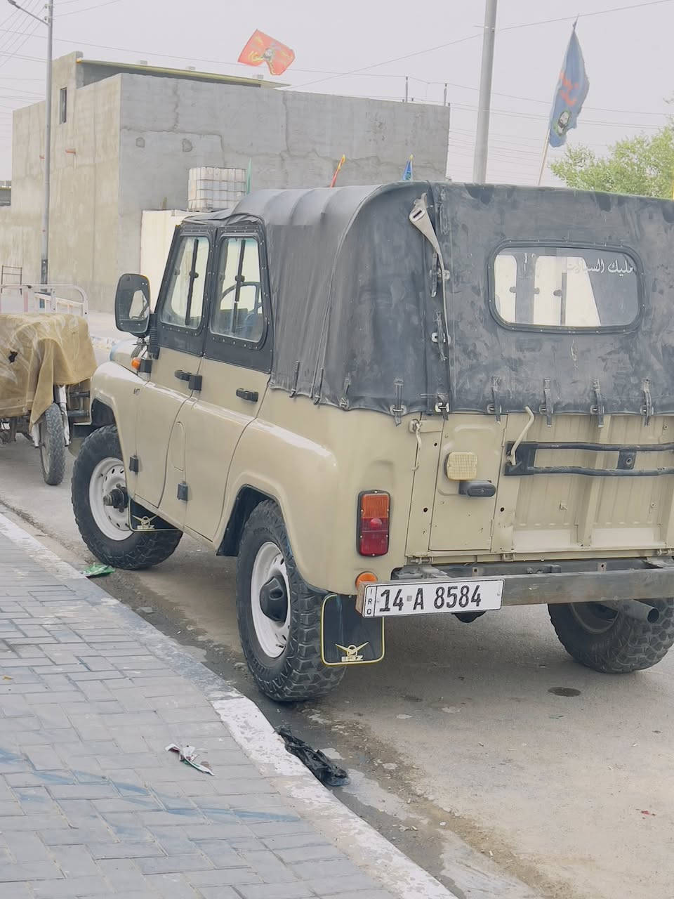 فحل للبيع ٢٠٠٤سيارة مال جناي مكاني الزبير ***********
