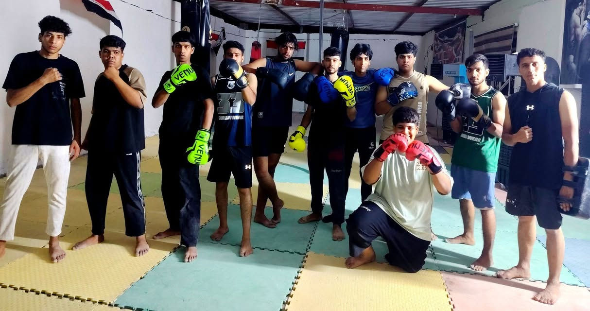 🔥🥊 قاعة الفنون القتالية ترحب بكم 🥊🔥
نعلن عن استمرار الدوام اليومي داخل القاعة بإشراف وتدريب احترافي لتطوير اللياقة البدنية والمهارات القتالية ضمن أجواء رياضية منظمة وتهدف الرياضه ( تقليل وزن و لياقه بدنيه عاليه و تطوير الثقه بالنفس )  💪
📍أوقات التدريب الرسمية:
☀️ الشفت الصباحي
من 9:00 صباحًا إلى 12:00 ظهرًا
🌆 الشفت المسائي الأول
من 5:00 عصرًا إلى 7:00 مساءً
🌙 الشفت المسائي الثاني
من 8:00 مساءً إلى 10:00 ليلًا
✅ تدريب الفنون القتالية
✅ برامج لياقة وتطوير مهارات
✅ استقبال جميع الأعمار والمستويات
✅ انضباط • قوة • احتراف. رشاقه 
     و اختبارات احزمه ملونه 
      
“طريق البطولة يبدأ بخطوة… ومكانها ويانه” 🏆🔥
باداره الاعب والحكم الاتحادي حسين كريم 
***********
موقع القاعه  قرب اول جسر السنيه عمود 715 ع شارع العام
