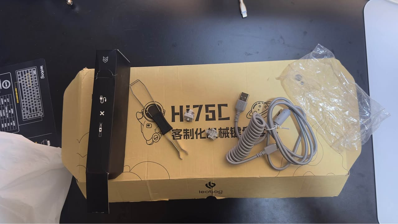 Keyboard hi75C lagal switch rose wood wa keycap’eki zor zor quality barz السليمانية, العراق


**إذا كنت صاحب هذا الإعلان وتريد حذفه لأي سبب، رجاءا أرسل رسالة إلى الدعم الفني**