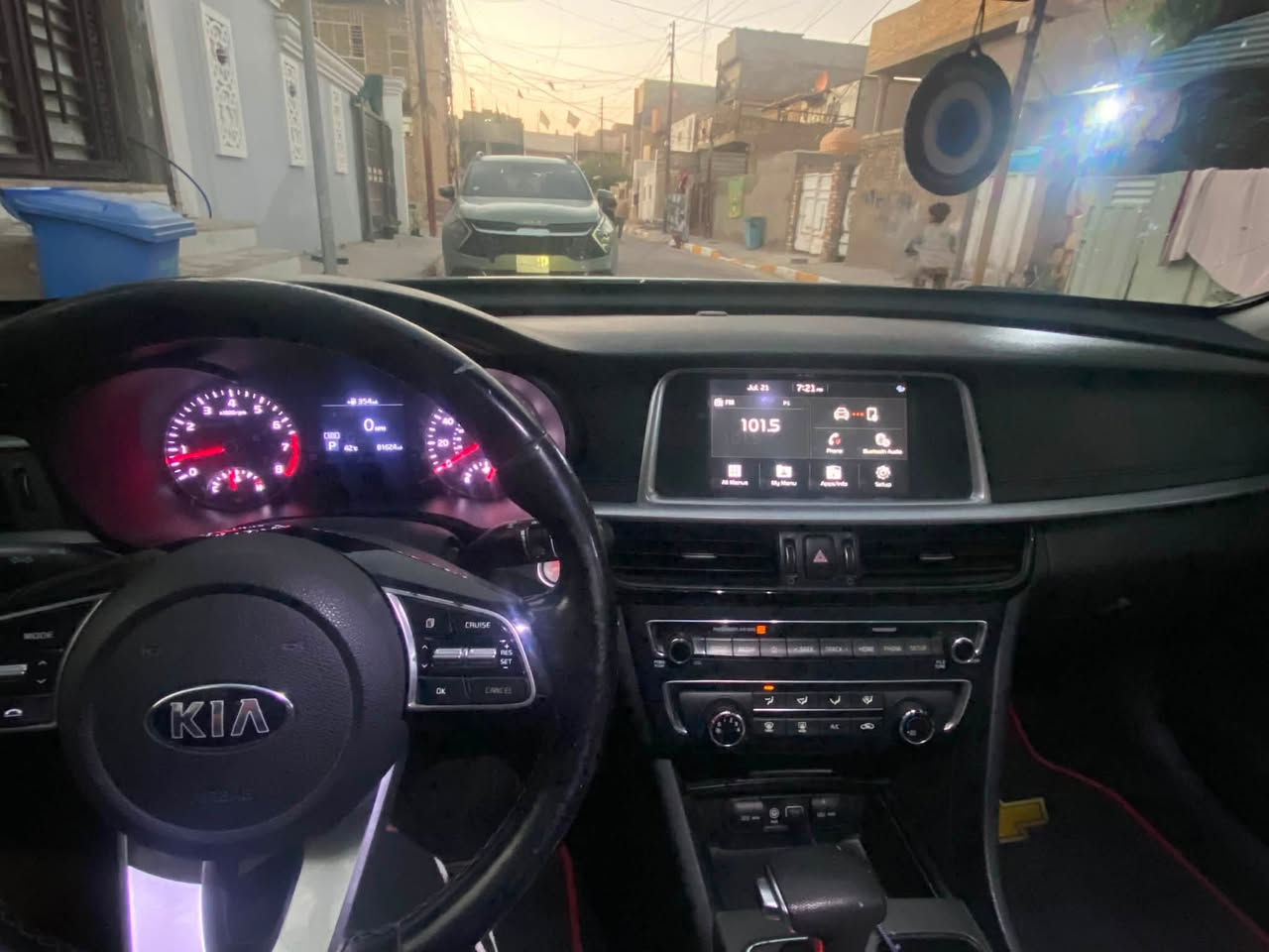 سلام عليكم اوبتما للبيع موديل 2020 فول للاخير محرك 2400 سياره وارد امريكي صور الحادث بالمنشور بدون ايرباك رقم اربيل تريد تحويل وكاله مكانه بغداد سعر 138 بيه مجال شي بسيط سياره كلشي مناقصه ***********
