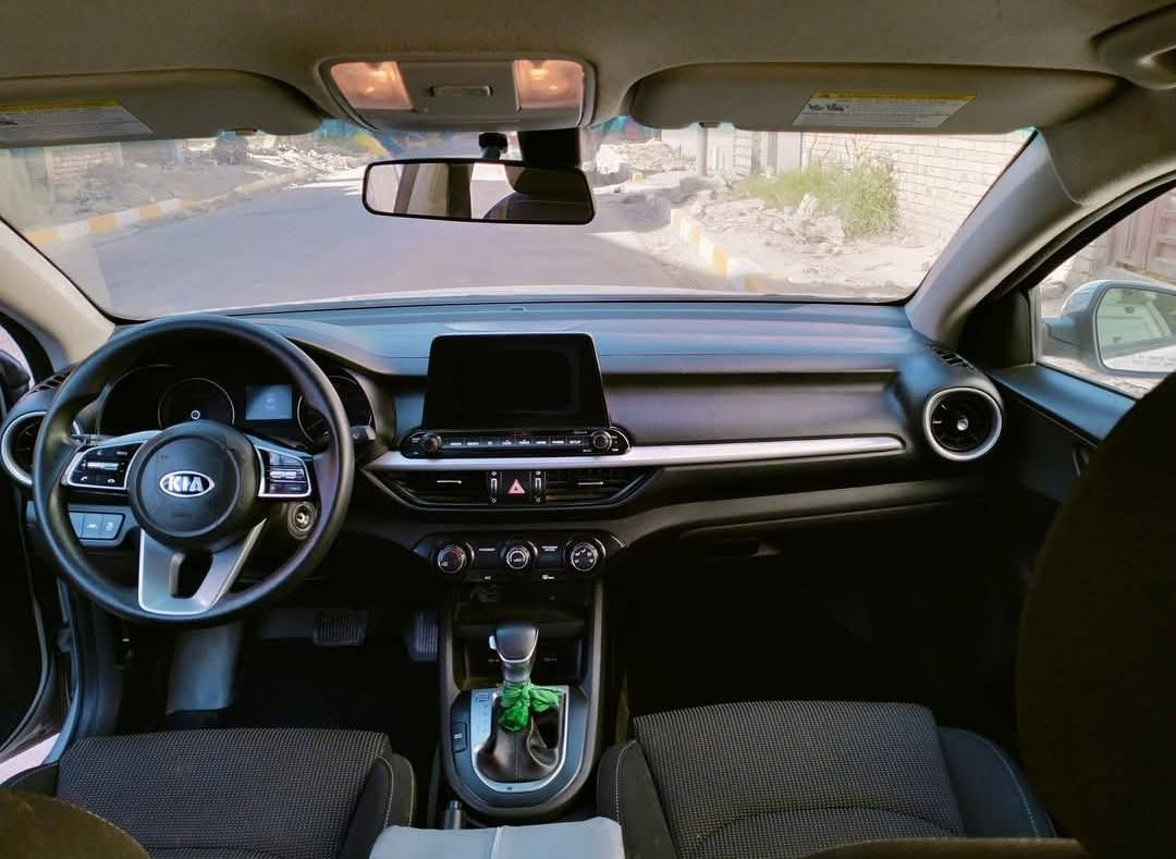 كيا فورتي مديل 20  رقم ذي قار ماشيه 67 فقط الضرر مقدمه البنيد فقط مصلح ومصبوغ ربع لبنيد بدون تبديل ولا قطعه الصوره مرفقه مع الفحص رقم معوقين باقي سنه ون#ص تصير حره سياره جاهزه وخير من الله مال. جناي. سياره جاهزه من كلشي رقم الهاتف ***********
