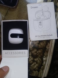 ايربود ماركه المانيه شرط عزل وصوت مجسم سعرها ٢٦ توصيل مجاني عل اول تم ...