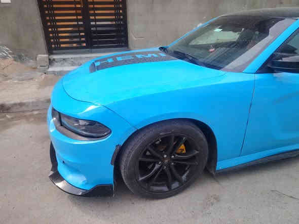 جارجر2017 اصل رقمهه بغداد مشروع وطني هزه جديده فول كير ومكينه مكفولات السياره تغير لون  يعني بديهه اكفله من الحادث القوي فخذه كص تعديل بالشاصي مكاني بصره قبله راعيهه ريد تحويل الاستفسار*********** سعرهه160 وبيهه مجال قليل
