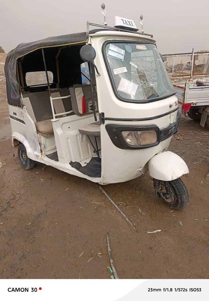 تكتك تي فيس 17 اوراق كامله اصولي تكتك نضيفه 
جاهزه السعر 2500 بيها مجال بصيط بغداد قرب صيطره الشعب ‏‪‏‪***********‬‏
