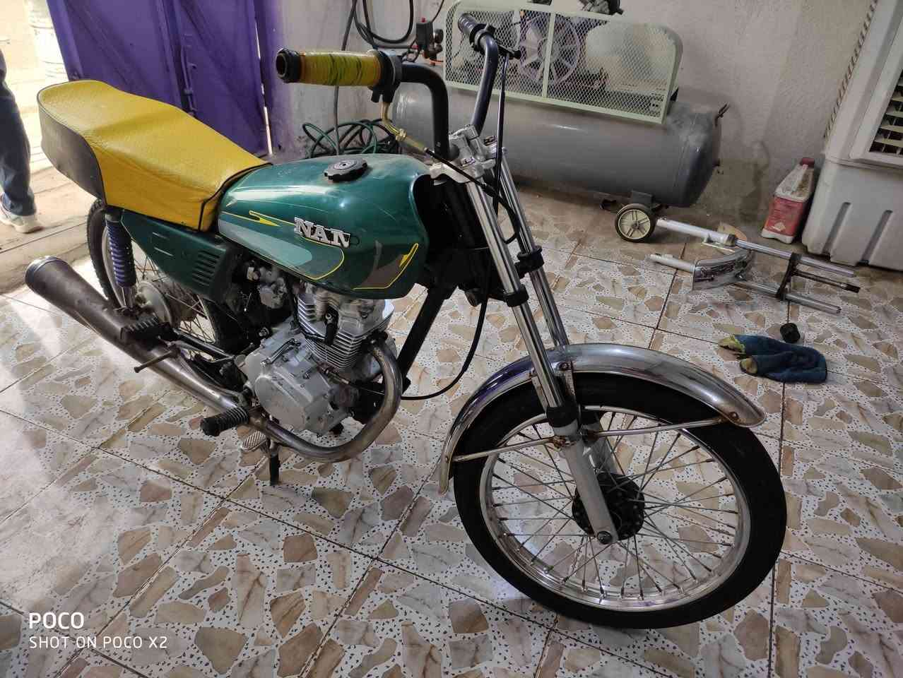 السلام عليكم للبيع نامه شبه اصلي وراق ستنساخ للصليات ضايعه مديل 20 مكينه مبدل بيهه بستم فقط سعرهه 350 قفل مكاني شطره شراي يخابر ***********
