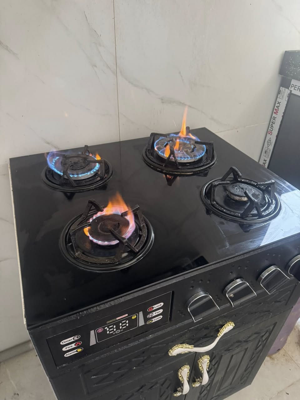 طباخ اربع عيون للبيع للاستفسار خاص


**إذا كنت صاحب هذا الإعلان وتريد حذفه لأي سبب، رجاءا أرسل رسالة إلى الدعم الفني**