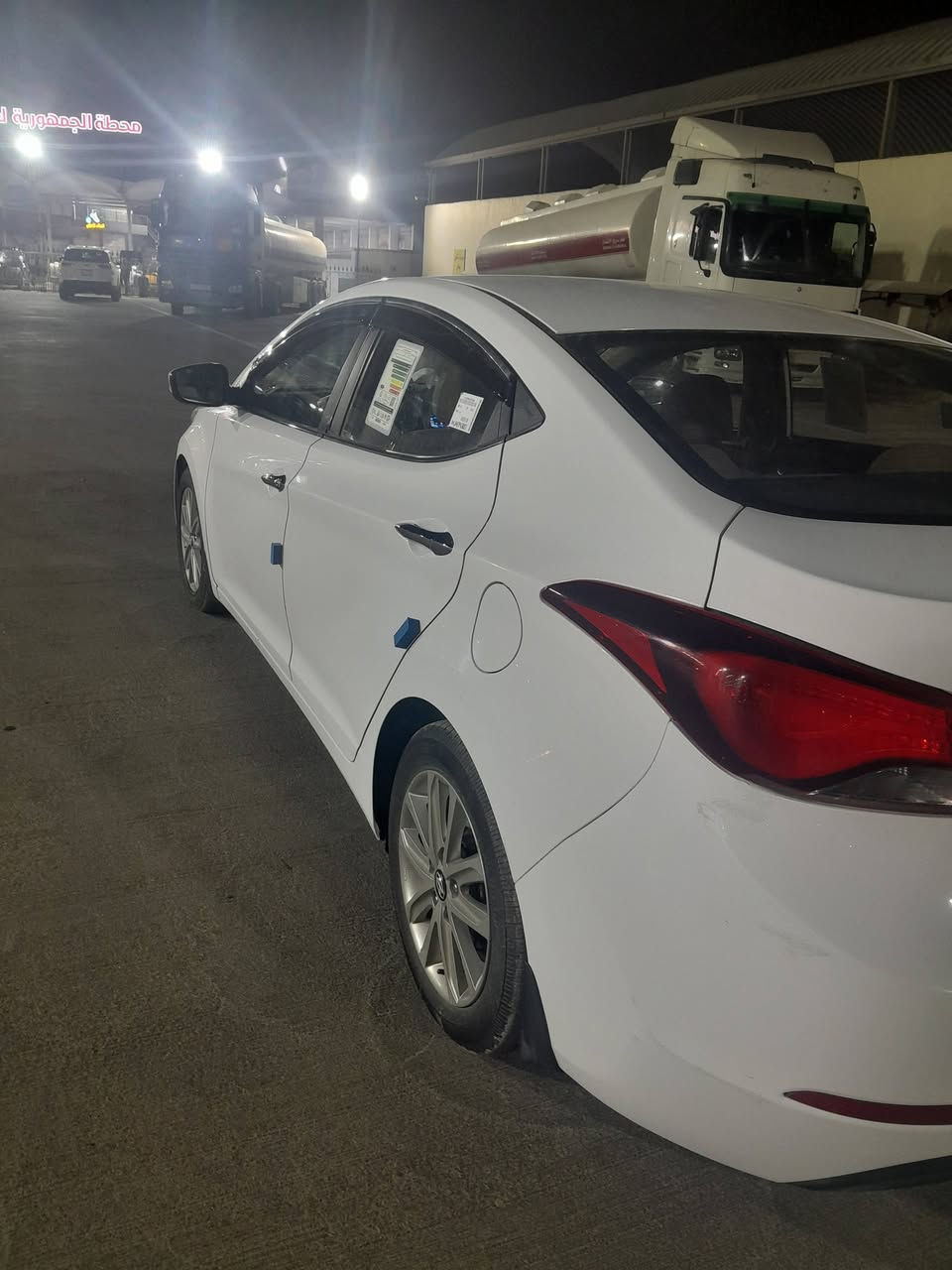 السلام عليكم النترا 16 خليجي 1800 مكفوله ضربه تبديل بيه بارد مأشر عليه رقم بصره بأسمي السعر 127 عنوان بصره حي لاساتذه *********** مكينه كير كفاله
