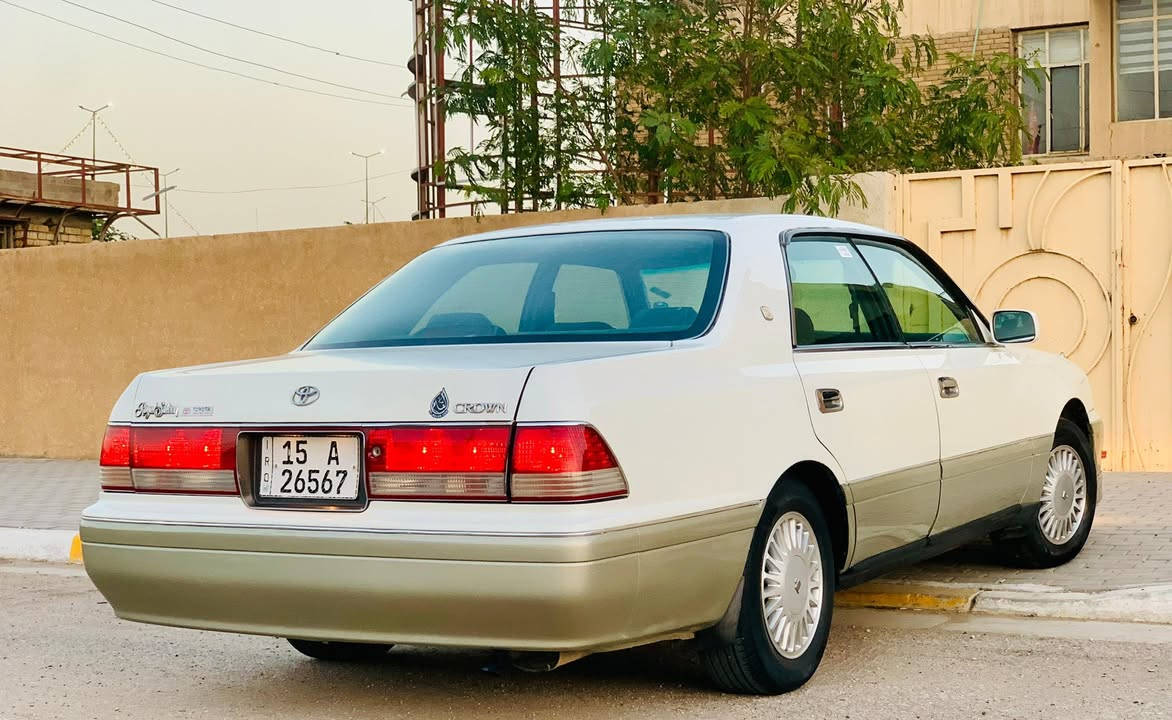 السلام عليكم ورحمه الله
للبيع راس الثور فلات موديل 1995 رقم انبار انكليزي (بأسمي) سنويه مجدده لل 2030 مداور مباشر وين ميعجبك گير ومكينه VVT فيشتين شرط حاويه 
السياره كفاله عامه من كلشي كص نقل عيب وضربه واصوليات السياره جاهزه من دواخل بالكامل حاويه حداديه اسفنج كهربائيات ويل جديد ادامه ارضيه وتنته جدد شرط السياره احلا من الصور وجاهزه مال جناي وكفاله مكان السياره كربلاء السعر 97 وبيها مجال بسيط للشراي 
للاتصال... ***********
