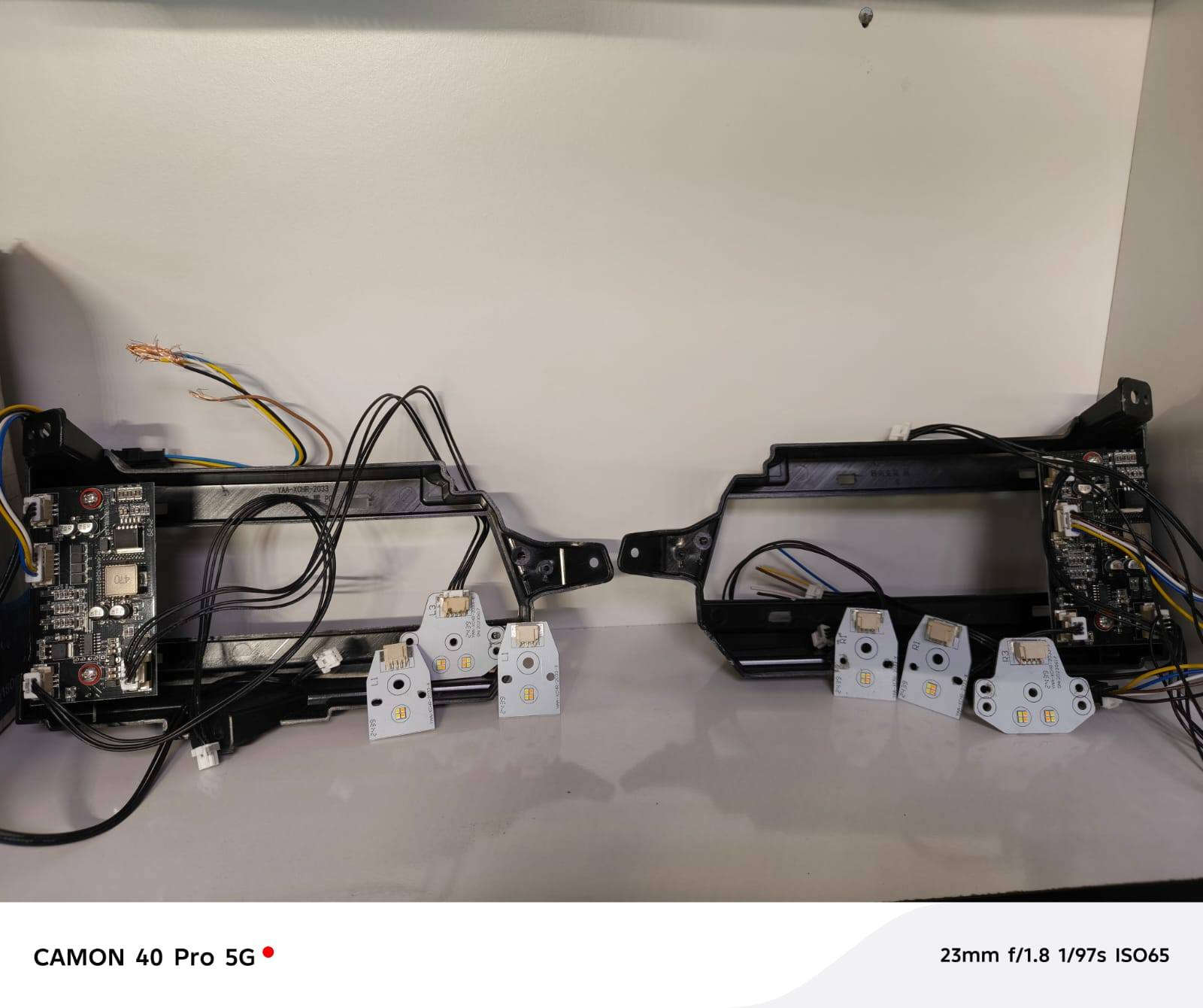 لد جارجر أبو اشاره اصلي موديل2023 +2024
شباب عندي نوعيتين عندي اصلي شركه موبار  وعندي تجاري  
الكميه محدوده للاستفسار 
***********
