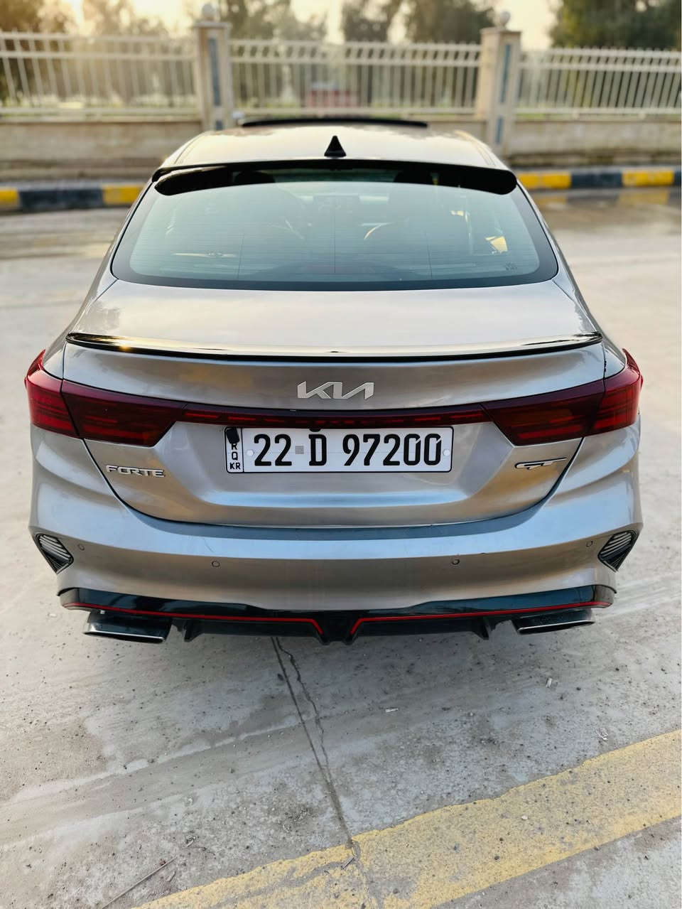 KIA FORTE GT 2022 كيا فورتي 
المواصفات : 
🔥-لون سموك مميز 
🔥-بصمه تشغيل ابواب وصندوك 
🔥-بصمه تشغيل عن بعد 
🔥-محرك 1600 توربو 
🔥-كير DCT دبل كلج
🔥-حساسات خلفيه توقف ذاتي  
🔥-رادار امامي مانع اصطدام 
🔥-كشن GT اسود مطرز احمر 
🔥-رادارات 360 درجه امامي جانبي خلفي
🔥-تحكمات ستيرن 4 جهات فول 
🔥-وضعيات قياده (normal-smart-eco)
🔥-مثبت سرعه ذكي (تحذير مغادره مسار)
🔥-شاشه كبيره 
🔥-car play -android auto 
🔥-نضام صوت رياضي هارمن كاردن 
🔥-ويل كب 18 رياضي 
🔥-ستيرن حرف D 
🔥-7 الوان دشبول + ابواب 
🔥-علامه GT متغير الوان مع انضمه قياده
🔥-سقف اسود +داخل اسود بلادي
🔥-لايت 3 عدسات (حساس عالي ناصي)
🔥-اشاير مري 
🔥-اناره ترحيب 
🔥-بك لايت لد وسكنات لد 
🔥-كشنات تدفئه + تبريد 
🔥-كامره اماميه تحديد مسار + قياده ذاتيه
🔥-مانع انزلاق نضام تركشن 
🔥-تبريد شاشه دبل فريز منفصل 
🔥-فتح صندوق ذكي عند الاقتراب 
🔥-ممشى 41 mi
🔥-رقم جديد شرط التحويل 
🔥-فحم اكزوز اصلي 
🔥- كشنات كهربائيه 
🔥-بعد بيها هواي مواصفات 
السياره ضررها قبق صندوق صبغ وبارد باب خلف النفر 
السياره جديده وجاهزه طخم تايرات جديد /باتري جديد /ادامه كامله قبل اسبوع ما ناقصها برغي
سعرها 170 وبيها مجال  
للاستفسار :-
***********
*********** موصل, نينوى
