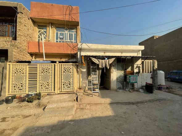 السلام عليكم 

بيت+محل +قطعة أرض للبيع

1
بيت مساحة 50متر مربع 
طابقين كامل
2
محل مع مواده مع جميع الأغراض  
المساحه 60متر مربع 
3
قطعة أرض المساحه 110متر مربع

للبيع 
كامل أو مقطع حسب الطلب 
الرقم ***********
