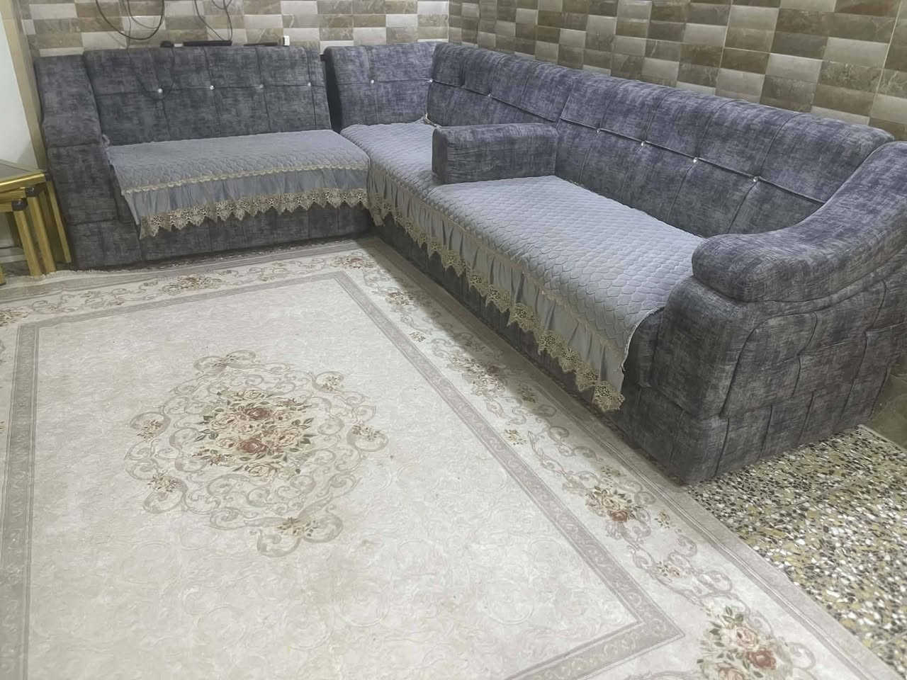 تخم للبيع عشر مقاعد حطاطه وبسعر 500 وبي مجال


**إذا كنت صاحب هذا الإعلان وتريد حذفه لأي سبب، رجاءا أرسل رسالة إلى الدعم الفني**